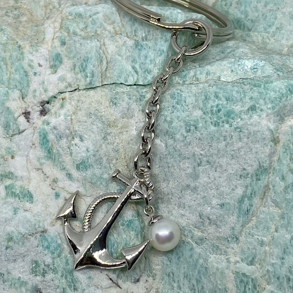 Vantel Pearls Anchors Away Keychain